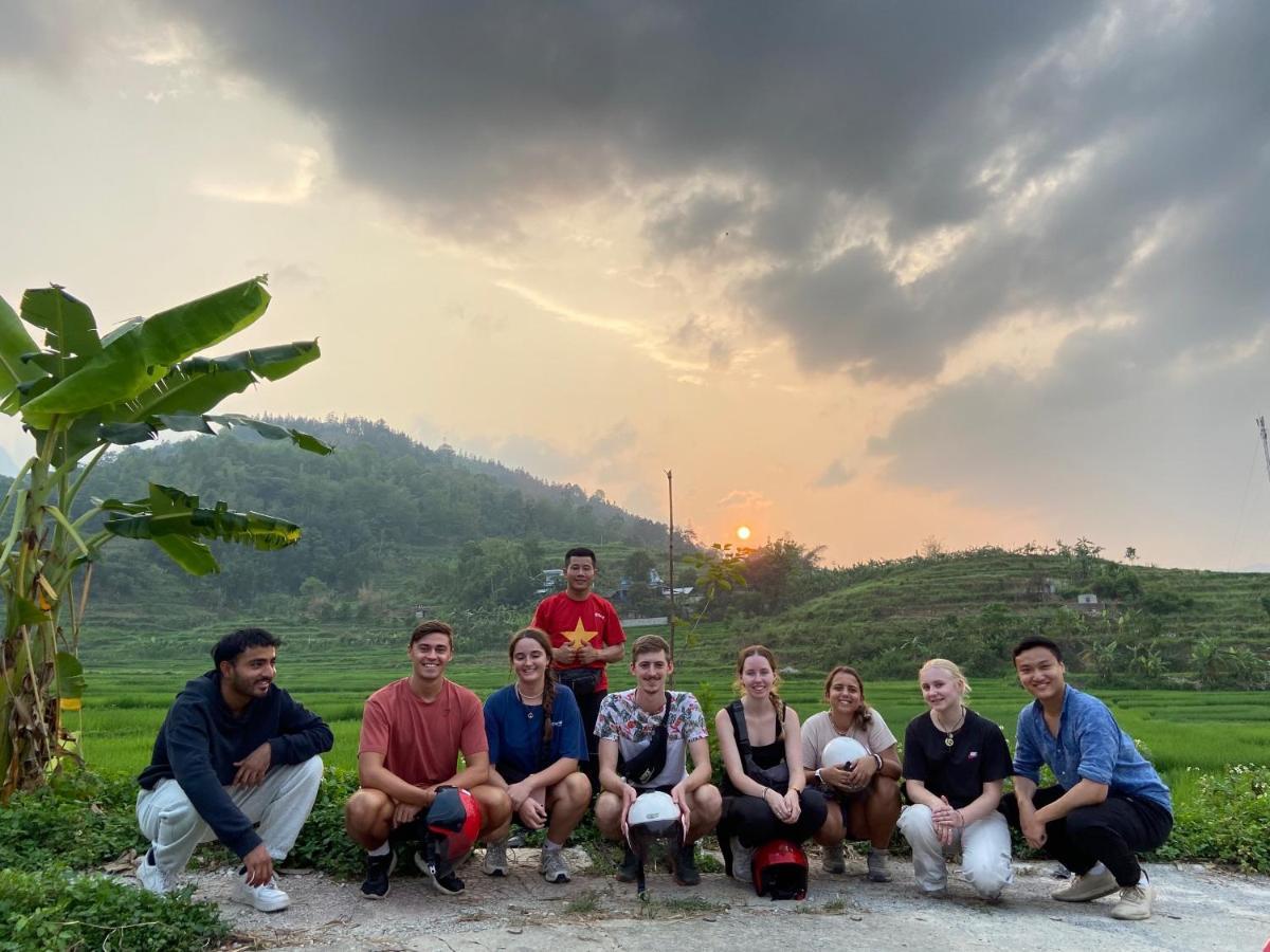 Bong Hostel Ha Giang Loop المظهر الخارجي الصورة